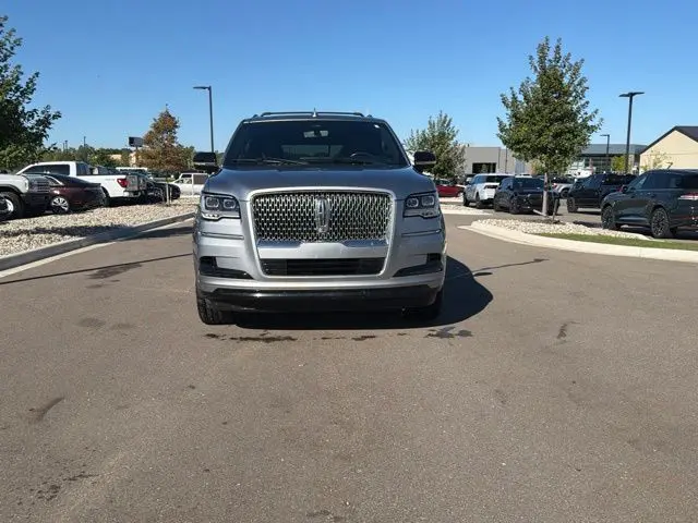 2023 Lincoln Navigator