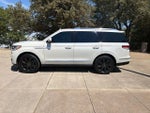 2023 Navigator Thumbnail 3