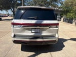 2023 Navigator Thumbnail 5