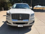 2023 Navigator Thumbnail 9