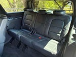 2023 Navigator Thumbnail 12