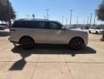 2023 Navigator Thumbnail 7