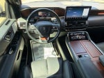 2023 Navigator Thumbnail 15