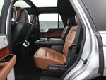 2023 Navigator Thumbnail 22