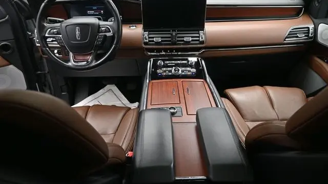 2023 Lincoln Navigator Reserve