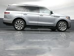 2023 Navigator Thumbnail 46