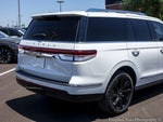 2023 Navigator Thumbnail 6
