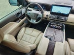 2023 Navigator Thumbnail 12