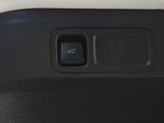 2023 Navigator Thumbnail 15