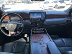 2024 Navigator Thumbnail 8