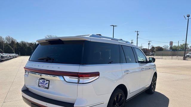 2024 Lincoln Navigator Reserve