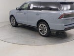 2025 Navigator Thumbnail 19