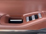 2025 Navigator Thumbnail 7