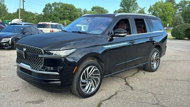 2025 Lincoln Navigator Reserve