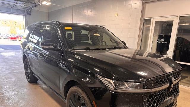Preowned 2025 Lincoln Navigator Reserve for Sale
