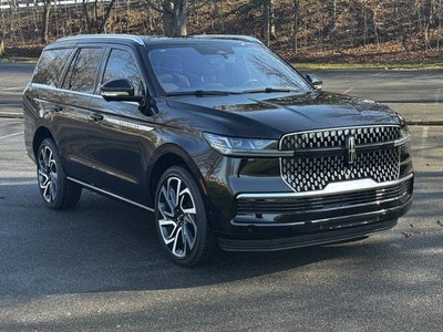 Photo of a 2025 Lincoln Navigator 4X4 Reserve 4DR SUV for sale