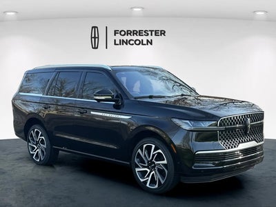 Photo of a 2025 Lincoln Navigator 4X4 Reserve 4DR SUV for sale