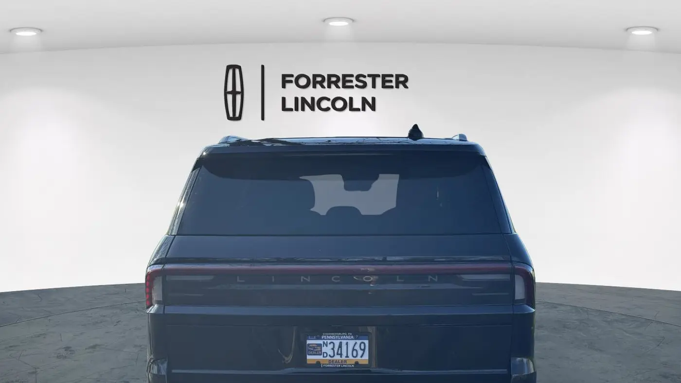 2025 Lincoln Navigator Reserve