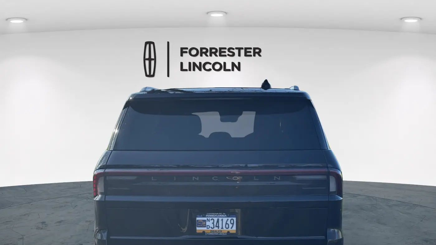 2025 Lincoln Navigator Reserve