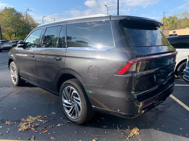 2025 Lincoln Navigator - $77,789