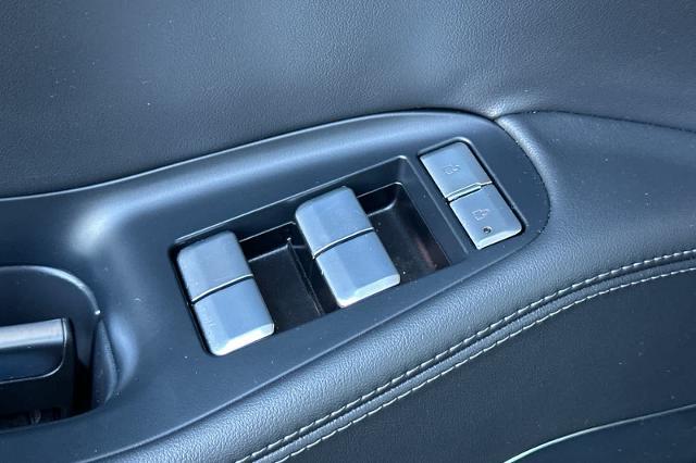 2025 Lincoln Navigator - $74,594