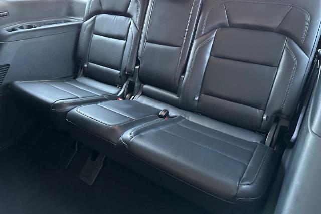 2025 Lincoln Navigator - $74,594