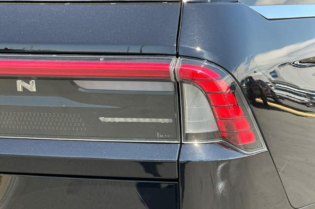 2025 Lincoln Navigator - $74,594