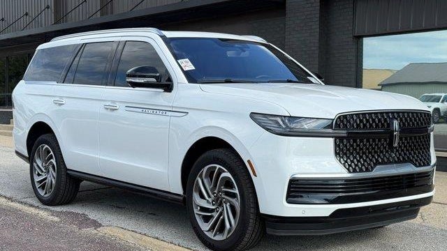 2025 Lincoln Navigator Reserve