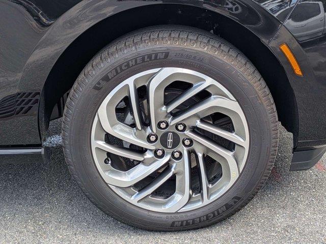 2026 Lincoln Navigator - $95,999