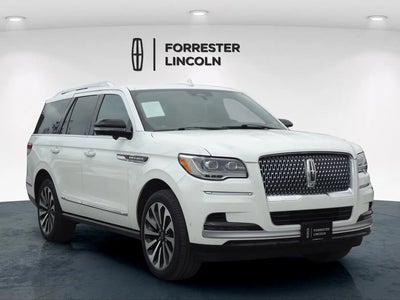 Photo of a 2023 Lincoln Navigator 4X4 Reserve 4DR SUV for sale