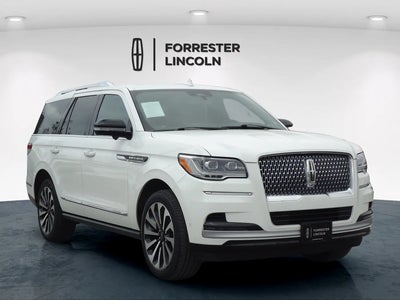 Photo of a 2023 Lincoln Navigator 4X4 Reserve 4DR SUV for sale