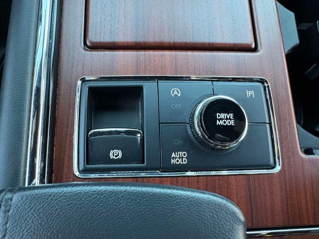 2023 Lincoln Navigator