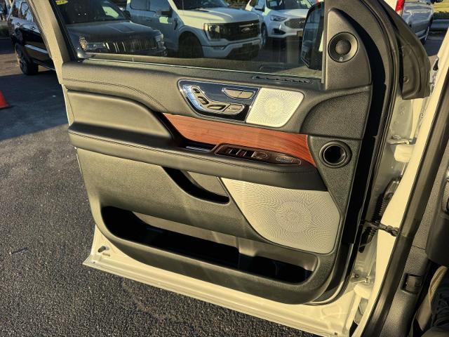 2023 Lincoln Navigator