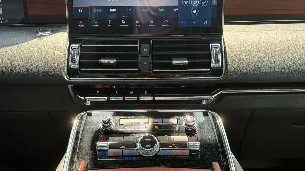2023 Lincoln Navigator Reserve
