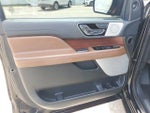 2023 Navigator Thumbnail 10