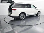 2023 Navigator Thumbnail 10
