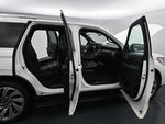 2023 Navigator Thumbnail 13