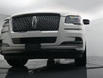 2023 Navigator Thumbnail 34