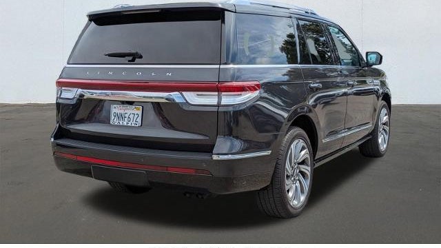2024 Lincoln Navigator Reserve