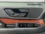 2024 Navigator Thumbnail 14