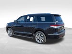 2024 Navigator Thumbnail 9