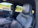 2024 Navigator Thumbnail 14