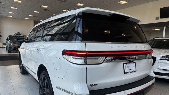 2024 Lincoln Navigator Reserve