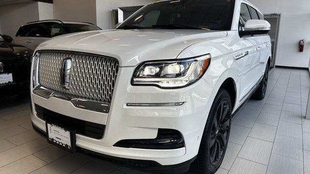2024 Lincoln Navigator Reserve