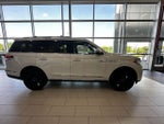 2024 Navigator Thumbnail 4
