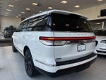 2024 Navigator Thumbnail 7
