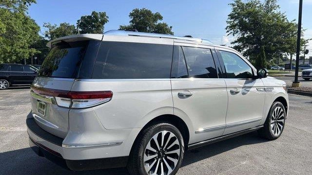2024 Lincoln Navigator Reserve