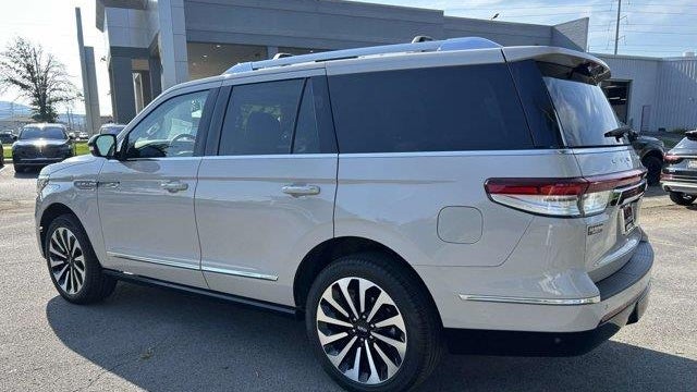 2024 Lincoln Navigator Reserve