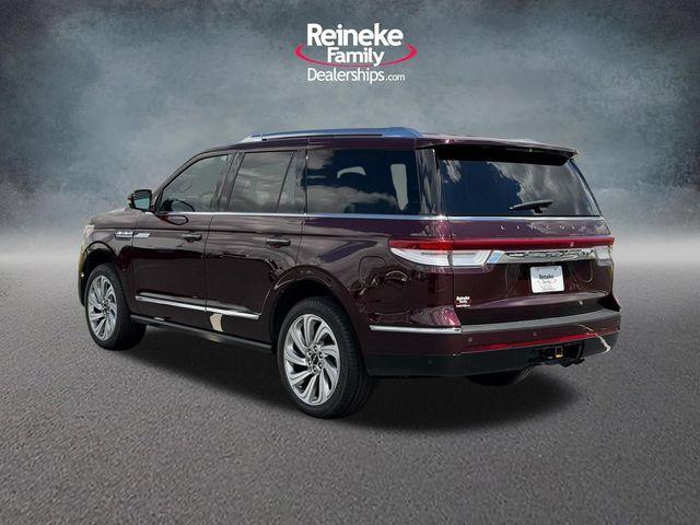 2024 Lincoln Navigator - $56,995