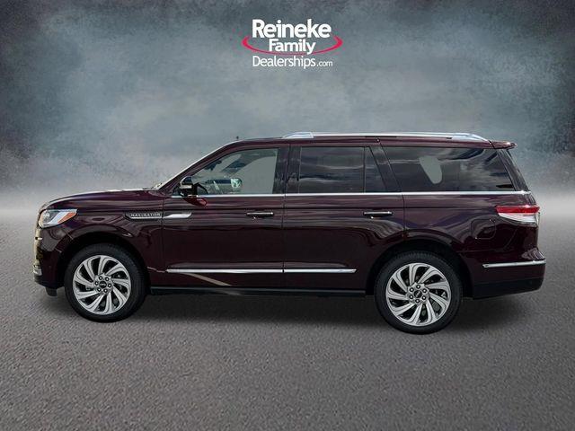 2024 Lincoln Navigator - $56,995